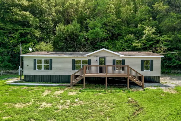 173 Curtis St, Dowelltown, TN 37059