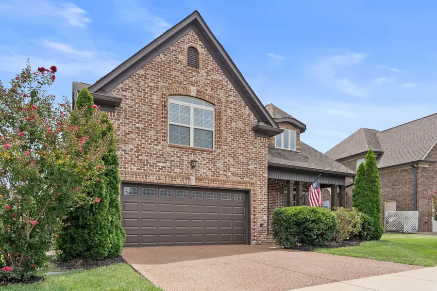 309 Midtown Trl, Mount Juliet, TN 37122 - #2