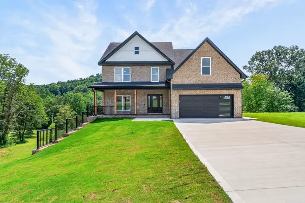 4556 Twin Creeks Dr, Cookeville, TN 38506