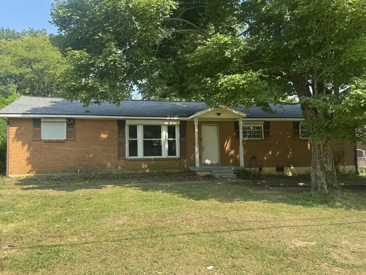 1505 Glennon Dr, Clarksville, TN 37042 - #1