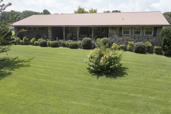312 Harris Chapel Rd, Estill Springs, TN 37330
