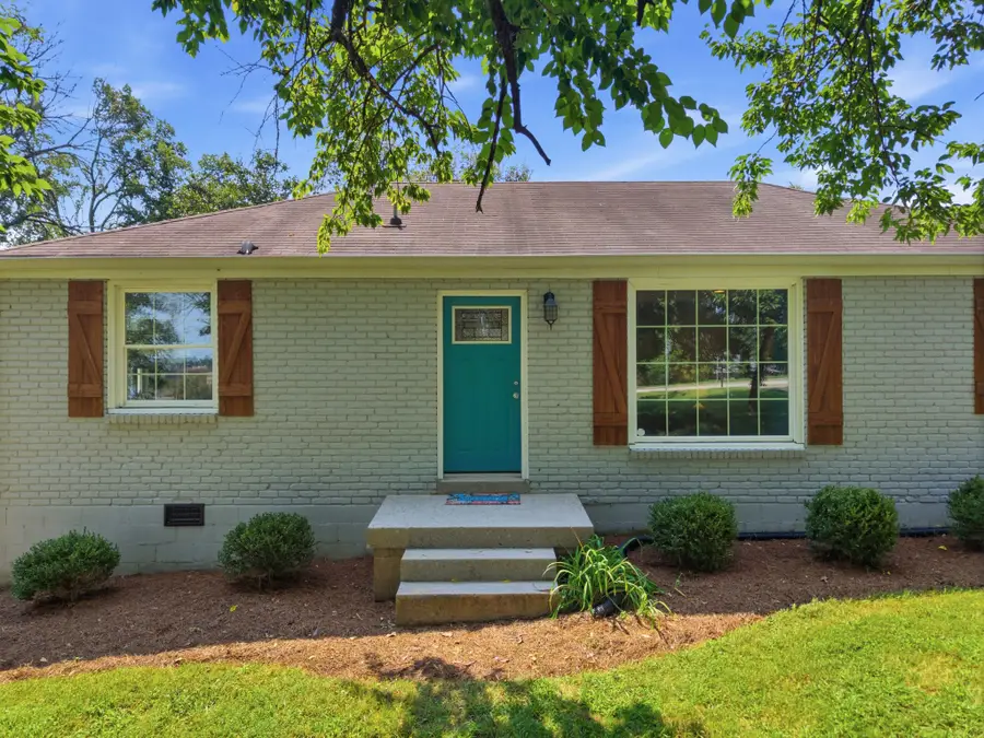1304 S Graycroft Ave, Madison, TN 37115 - #2
