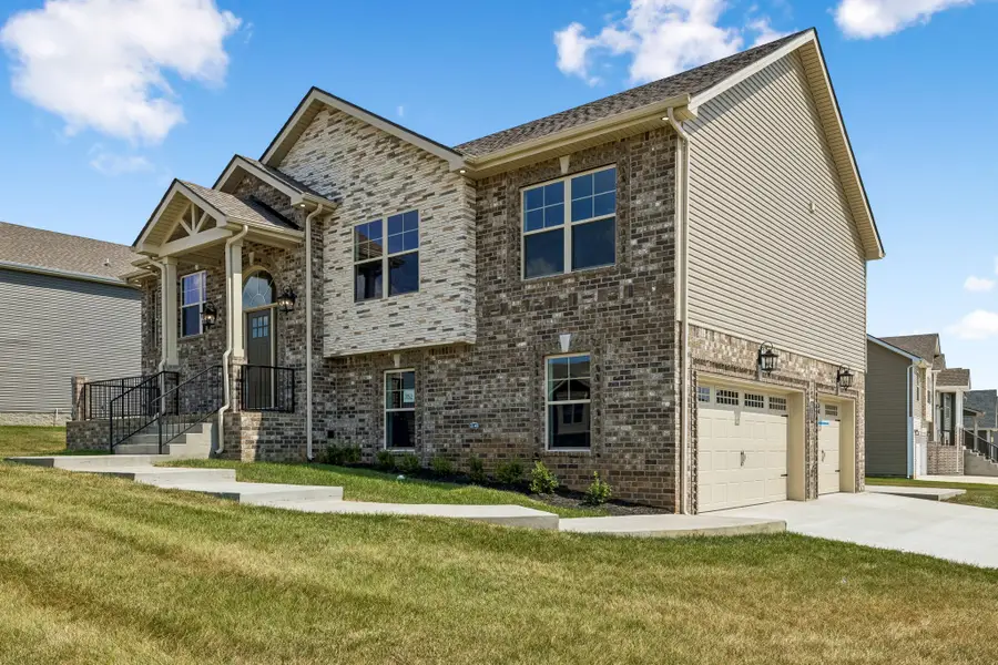 794 Carrillo Dr, Clarksville, TN 37040 - #2