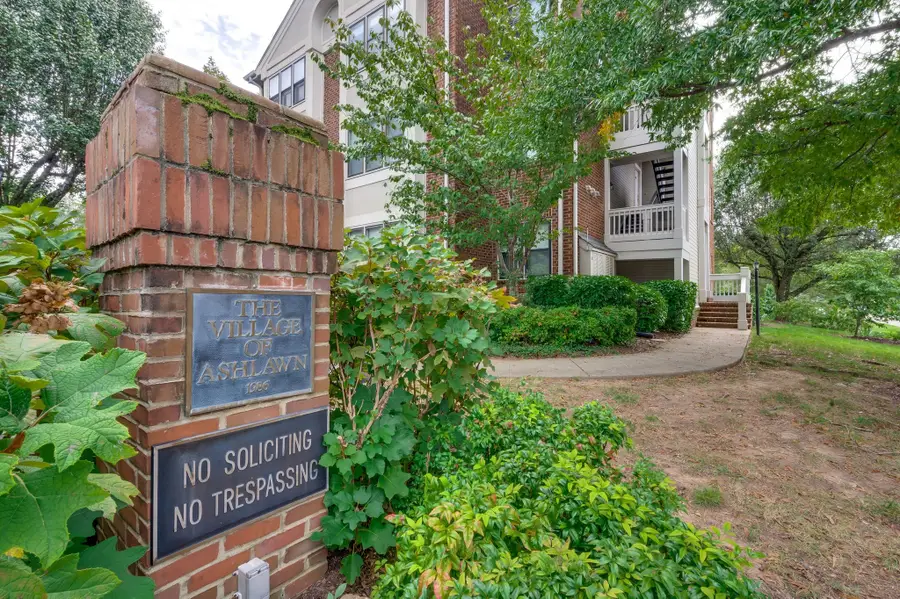 708 Arkland Pl, Nashville, TN 37215 - #2