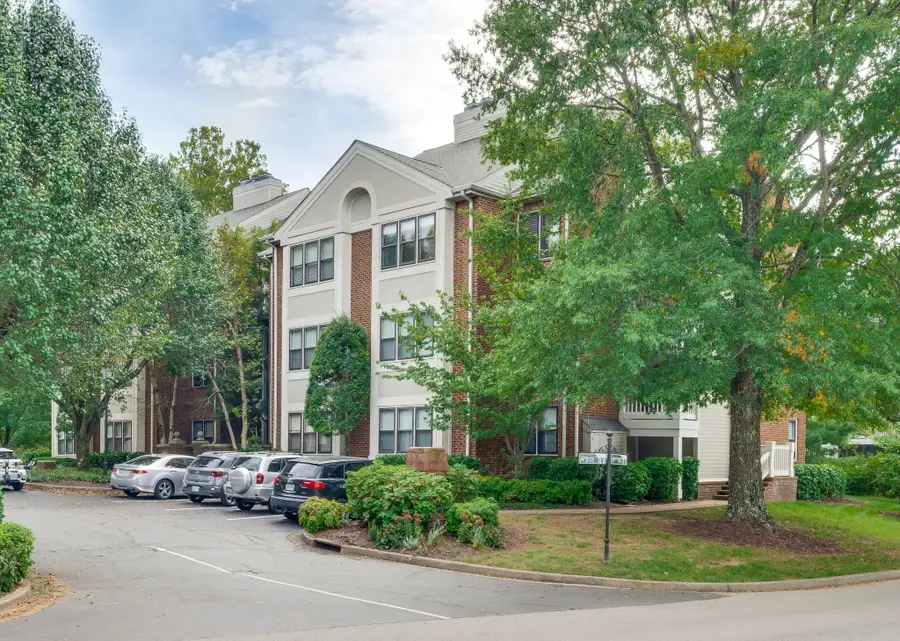 708 Arkland Pl, Nashville, TN 37215 - #3