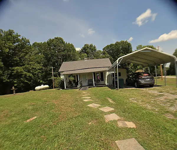 3269 Rawlings Rd, Woodlawn, TN 37191
