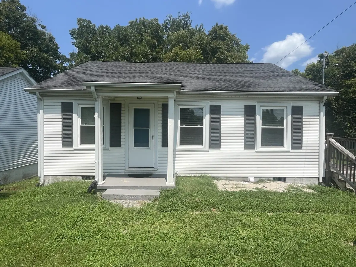 174 E Schell St, Gallatin, TN 37066 - #1