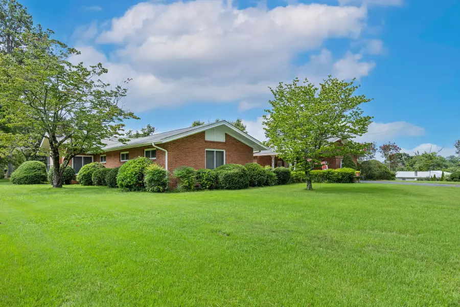 153 Sherwood Ave, Calhoun, TN 37309 - #3