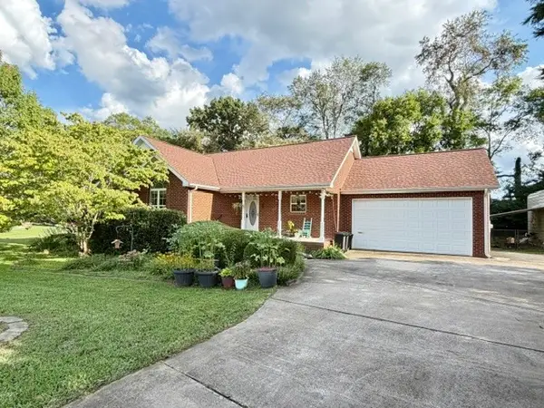 125 Hazelwood Ln, Winchester, TN 37398