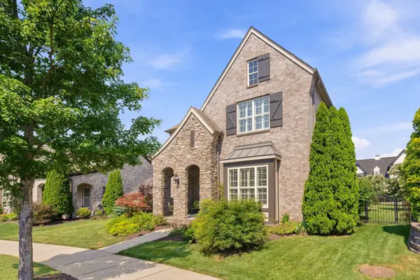 1652 Noah Ln, Gallatin, TN 37066