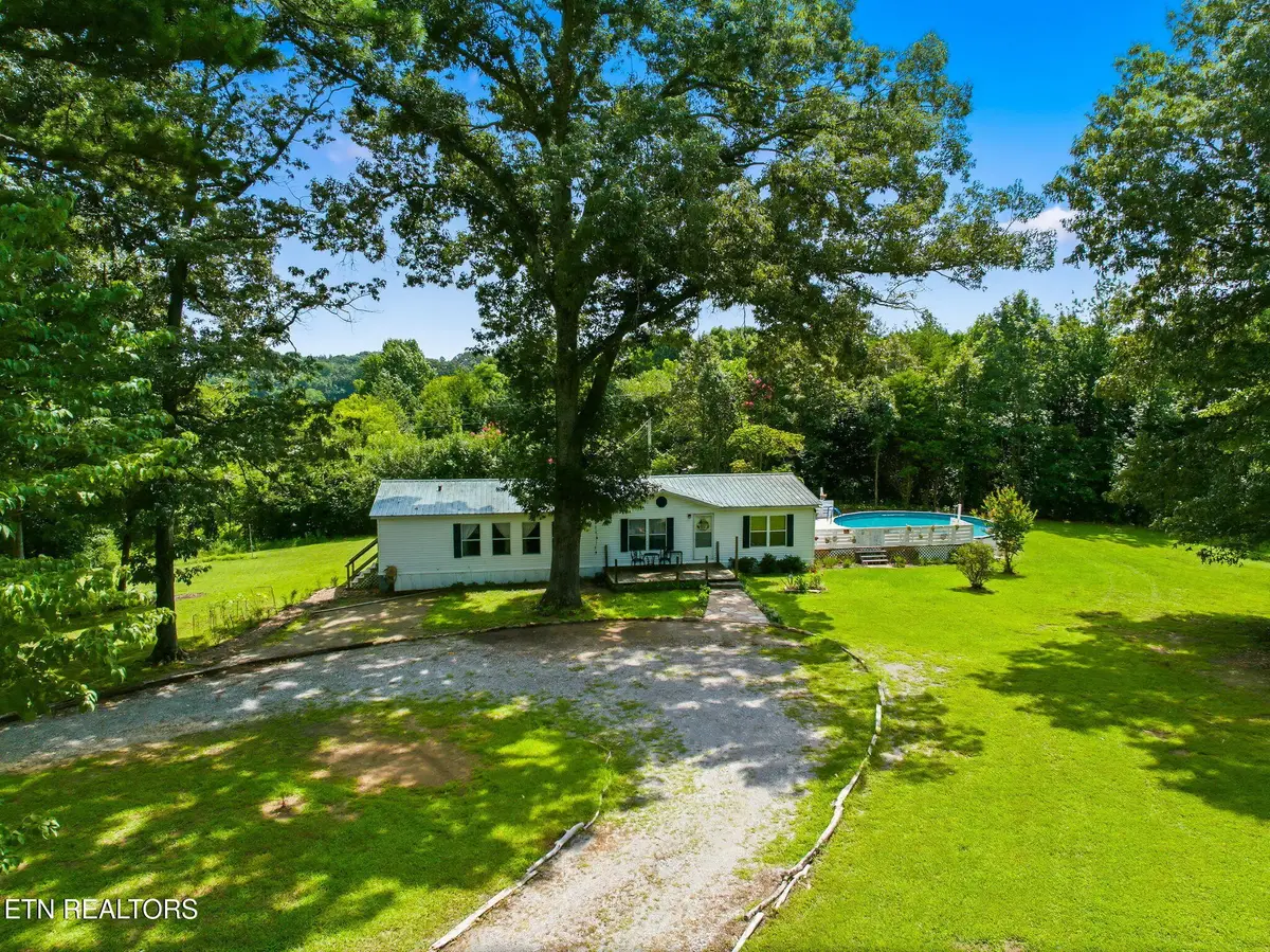 234 Greenbriar Rd, Sweetwater, TN 37874 - #1