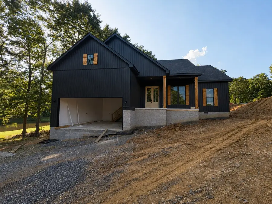 1821 Francis Ferry Rd, McMinnville, TN 37110 - #2