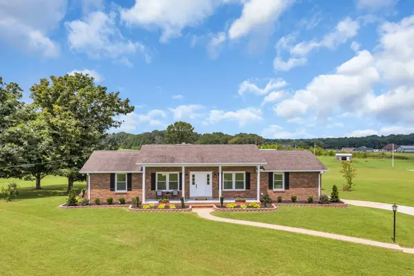 2151 Abiff Rd, Burns, TN 37029