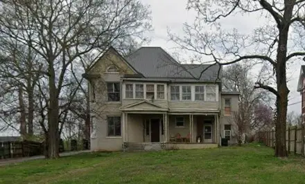 700 E 7th St, Hopkinsville, KY 42240