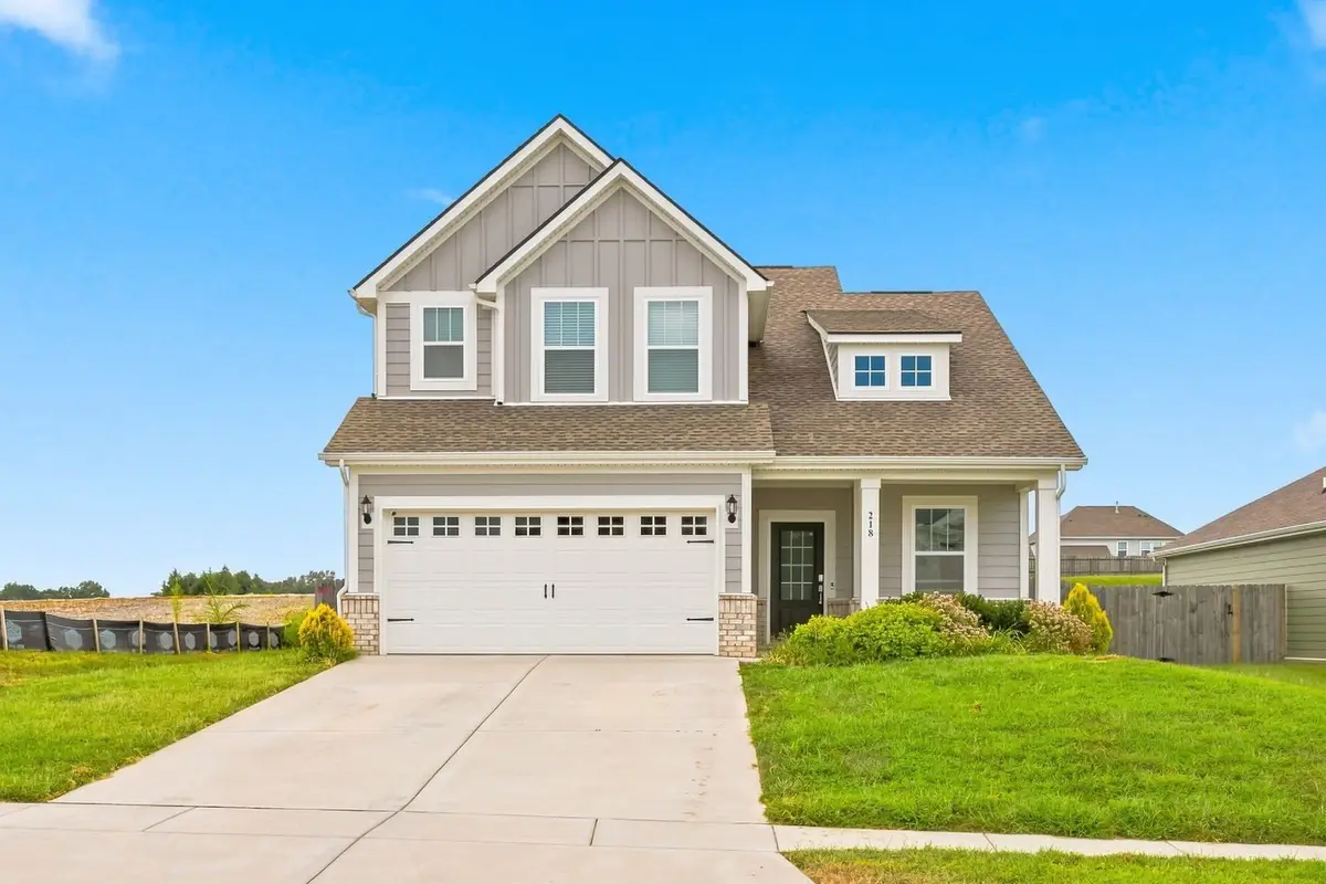 218 Goldfinch Rd, Mount Juliet, TN 37122 - #1