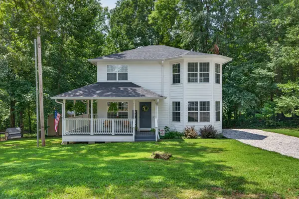444 French Hill Rd, Tennessee Ridge, TN 37178