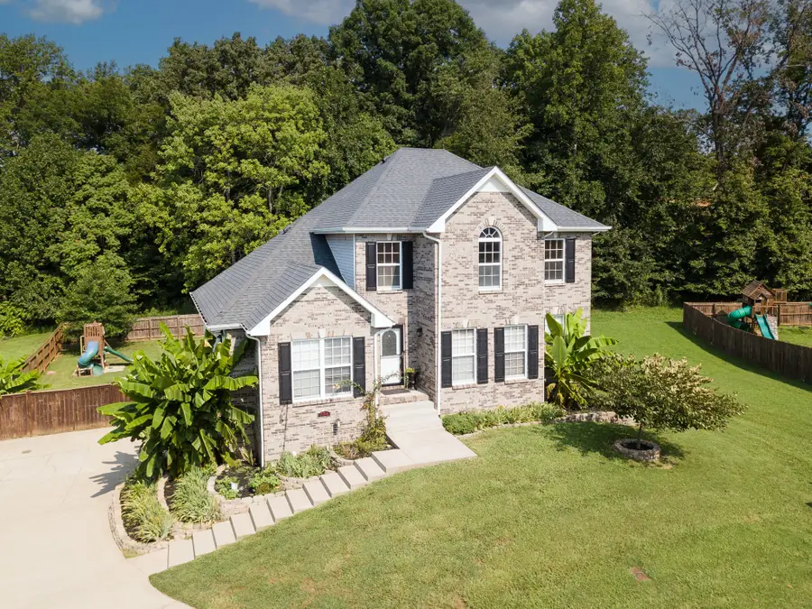 736 Forrest Cove Ct, Clarksville, TN 37040 - #2