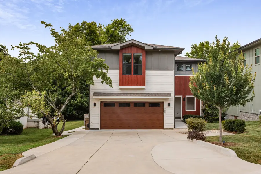 560 Highcrest Dr, Nashville, TN 37211 - #2