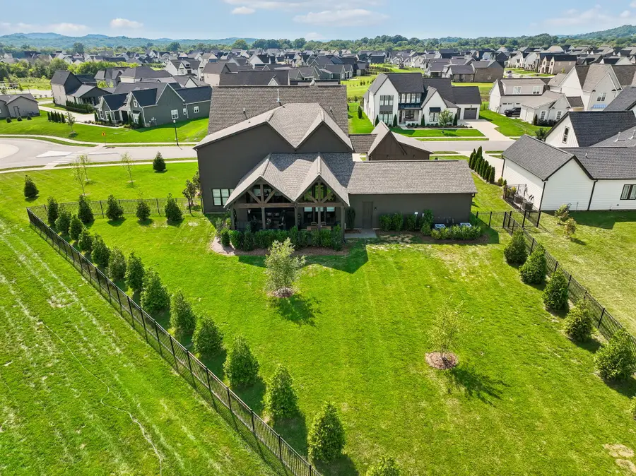 7536 Southwell Dr, College Grove, TN 37046 - #2