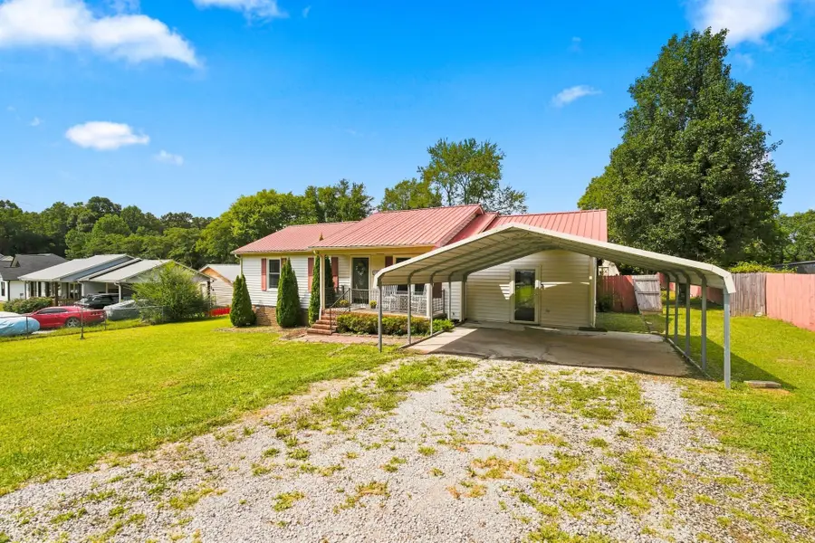 396 Sherwood Dr, McMinnville, TN 37110 - #3