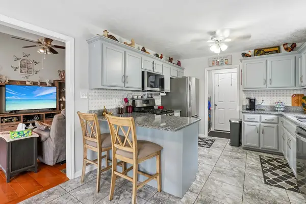 1216 Channelview Dr, Clarksville, TN 37040