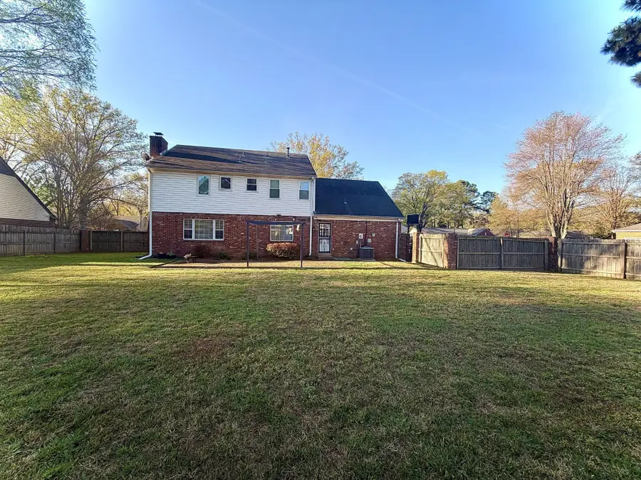 6092 Macinness Dr, Memphis, TN 38119 - #2