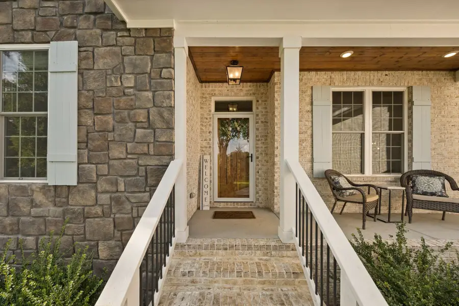 3750 John Bill Dobbins Rd, Williamsport, TN 38487 - #3