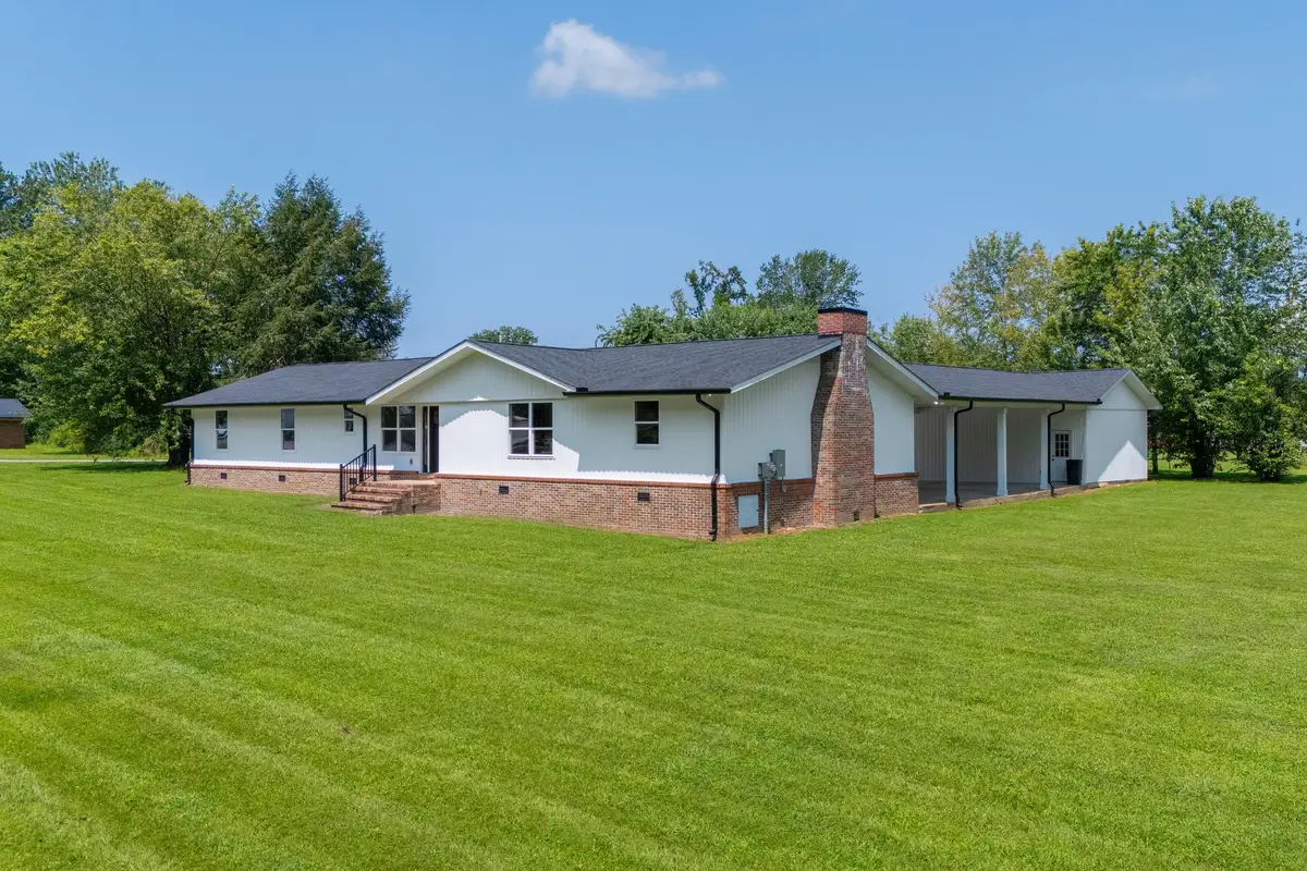 1270 Gnat Hill Rd, Manchester, TN 37355 - #1