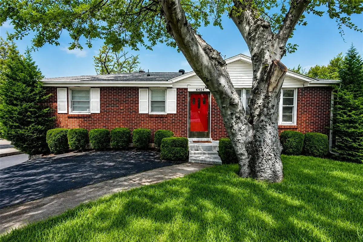 6424 Thunderbird Dr, Nashville, TN 37209 - #1