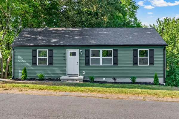 259 Raintree Dr, Clarksville, TN 37042