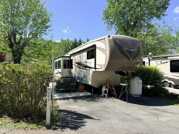 4229 E Parkway #231, Gatlinburg, TN 37738