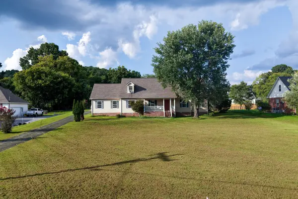 217 Amanda Dr, Bell Buckle, TN 37020