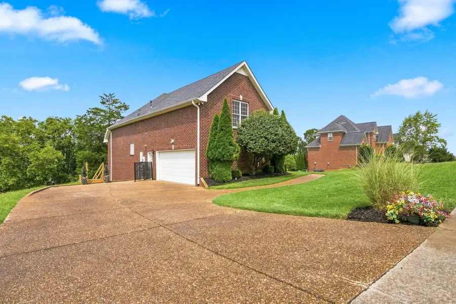 130 Cedar Ridge Ln, Hendersonville, TN 37075 - #3