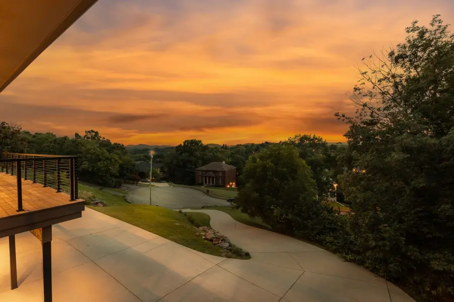 6045 Woodland Hills Dr, Nashville, TN 37211 - #3
