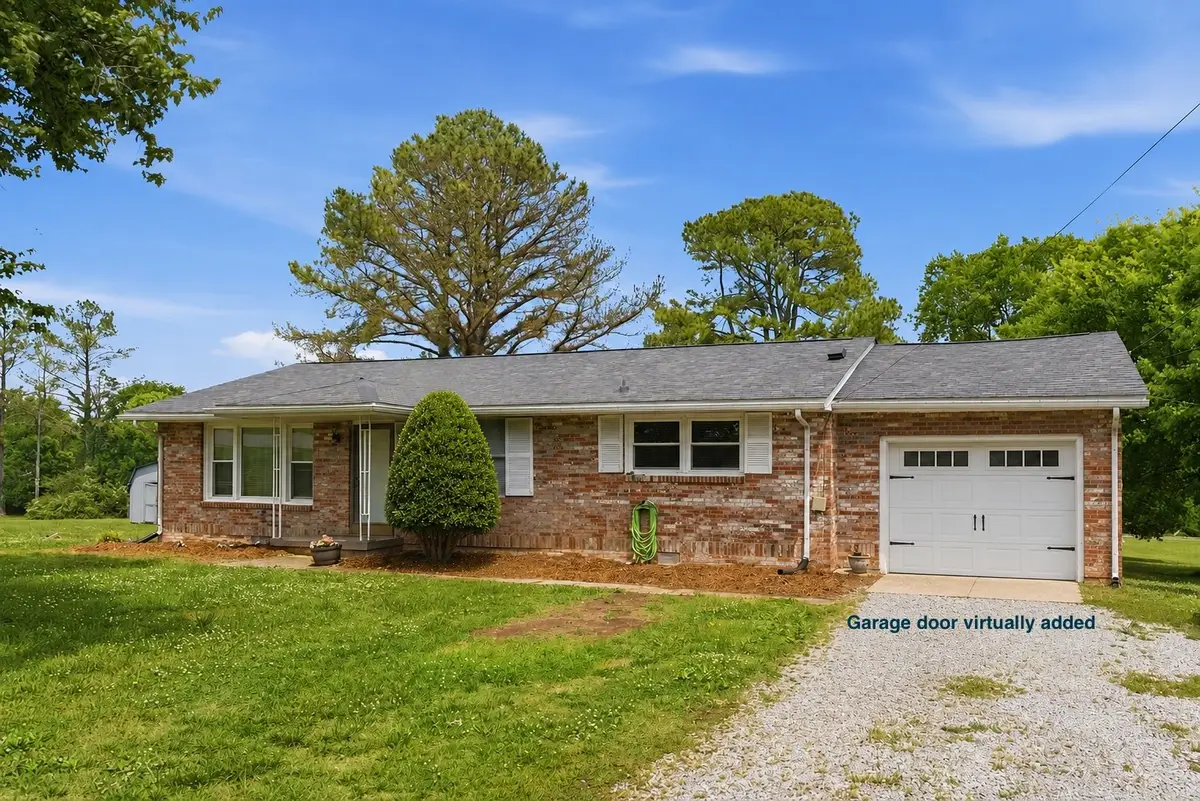 1313 Raby Ave, Shelbyville, TN 37160 - #1