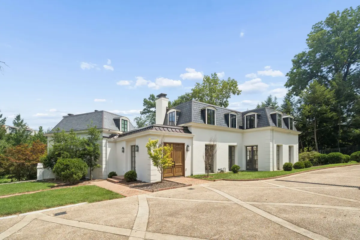 110 Lynnwood Blvd, Nashville, TN 37205 - #1