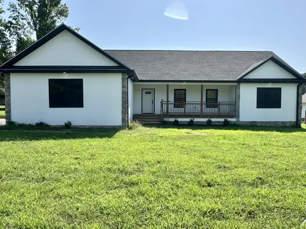 50 Sonoma Dr, Fayetteville, TN 37334