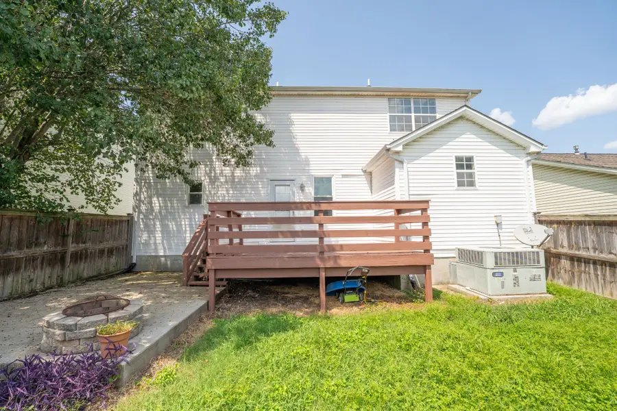 104 Edgehill Ln, Hendersonville, TN 37075 - #2