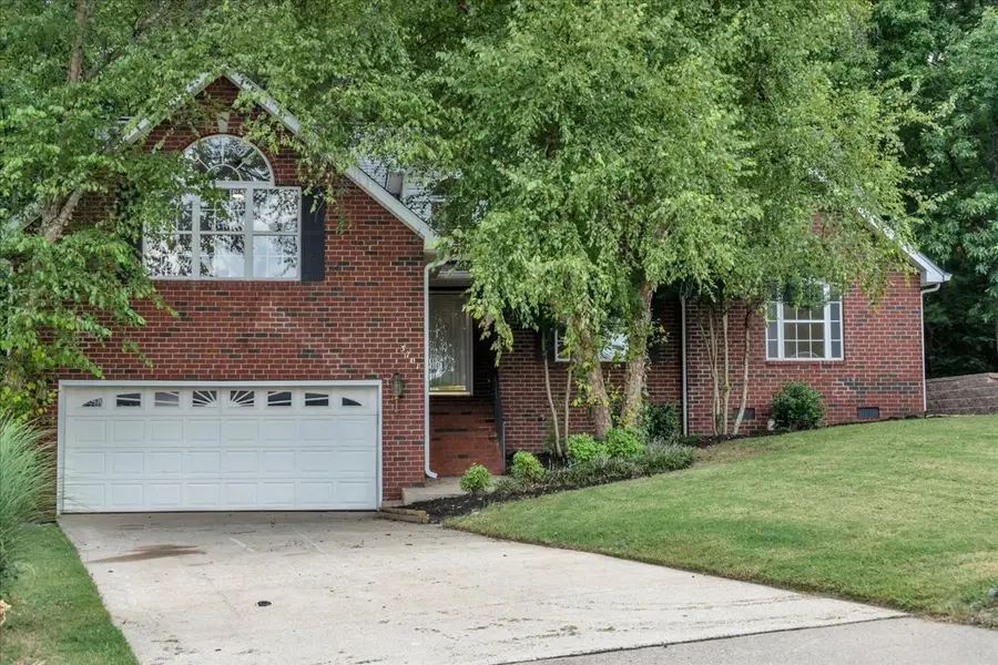 3701 Henricks Hill Dr, Smyrna, TN 37167 - #2