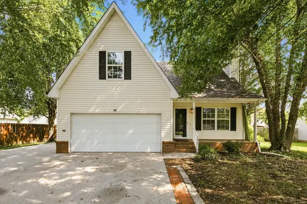 2820 Weybridge Dr, Murfreesboro, TN 37128