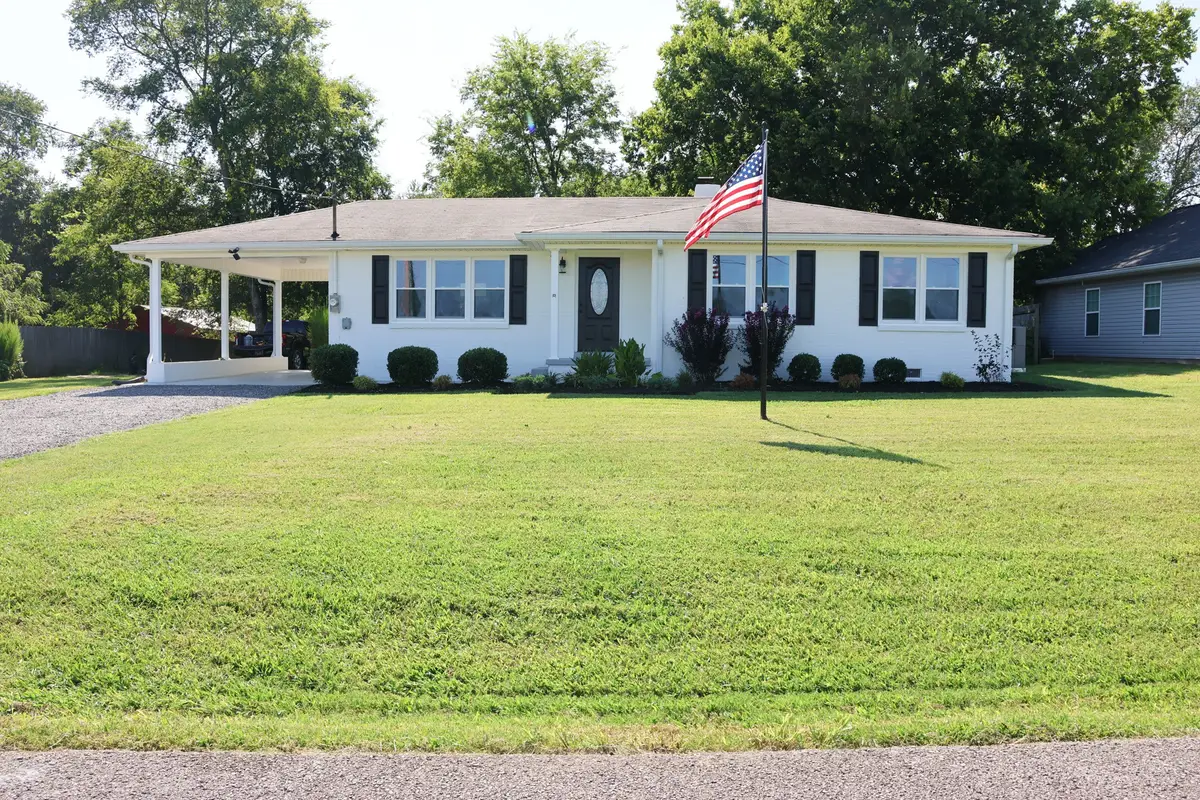 417 Central Ave, Chapel Hill, TN 37034 - #1