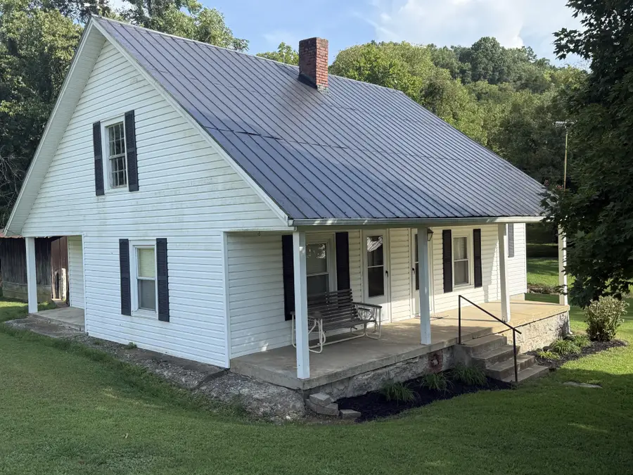 328 Young Branch Rd, Dixon Springs, TN 37057 - #3