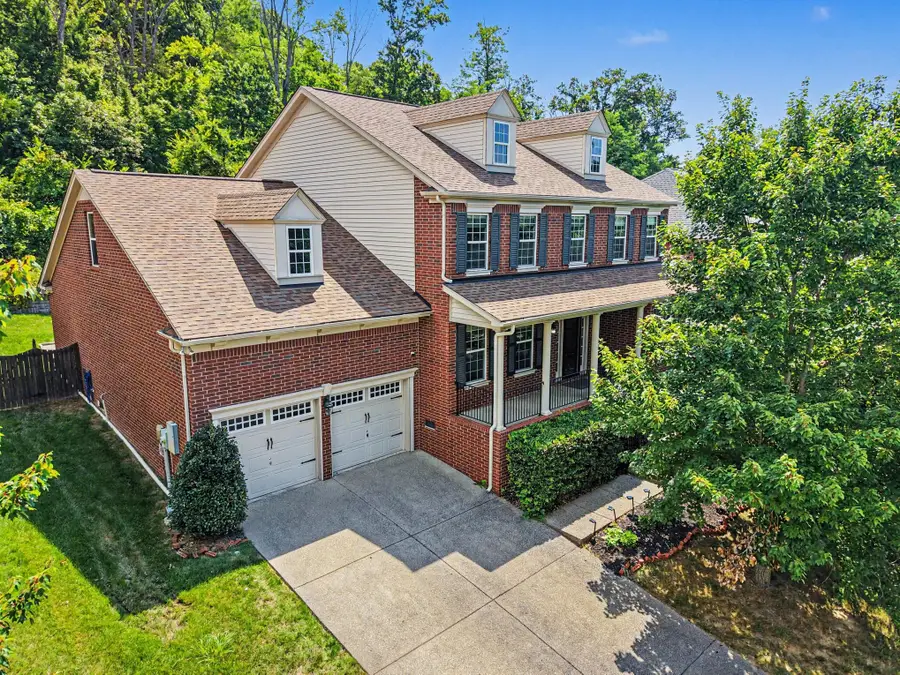 1414 Chantilly Ln, Franklin, TN 37067 - #3