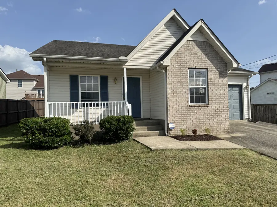 1204 Lakewalk Dr, Antioch, TN 37013 - #3