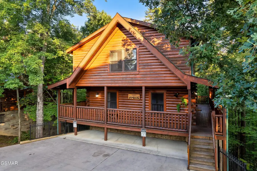 3516 Sand Ridge Way, Pigeon Forge, TN 37863 - #3