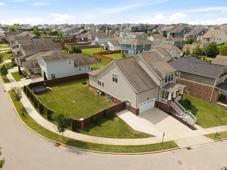 3344 Vinemont Dr, Thompsons Station, TN 37179 - #2