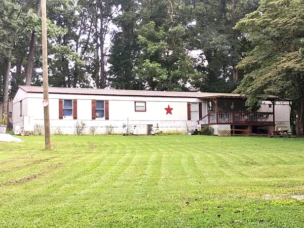 526 Forkners Chapel Rd, Sweetwater, TN 37874