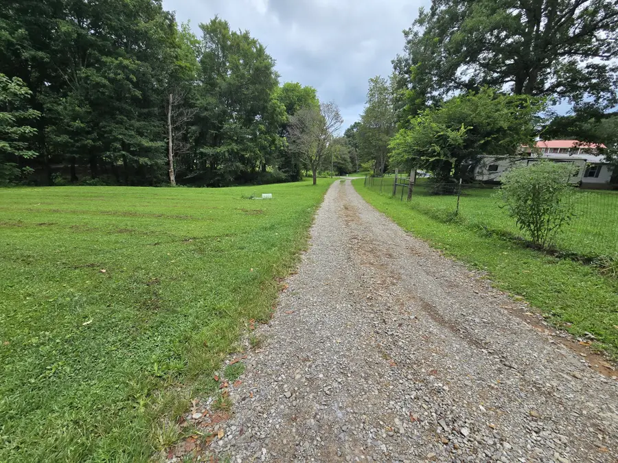 526 Forkners Chapel Rd, Sweetwater, TN 37874 - #3