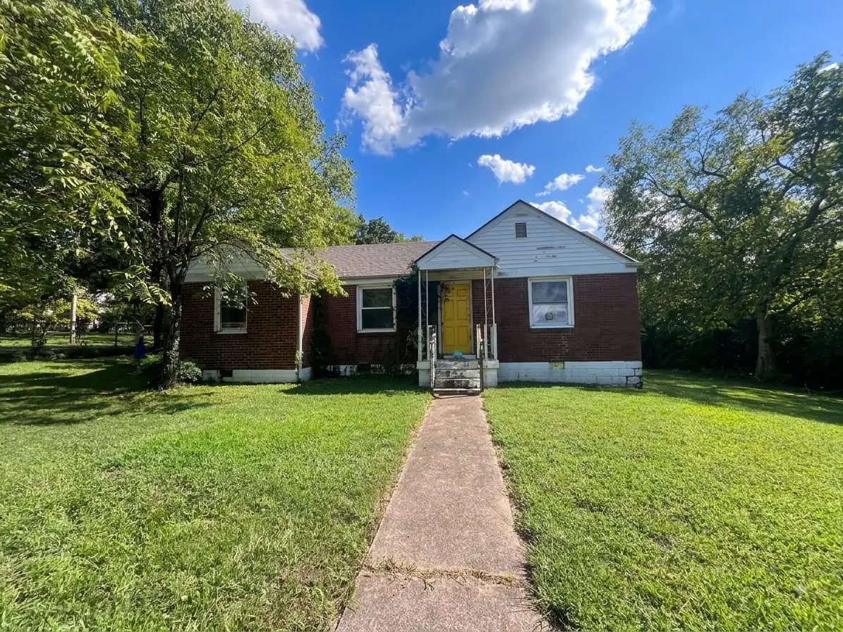 1208 Barry Dr, Madison, TN 37115 - #1