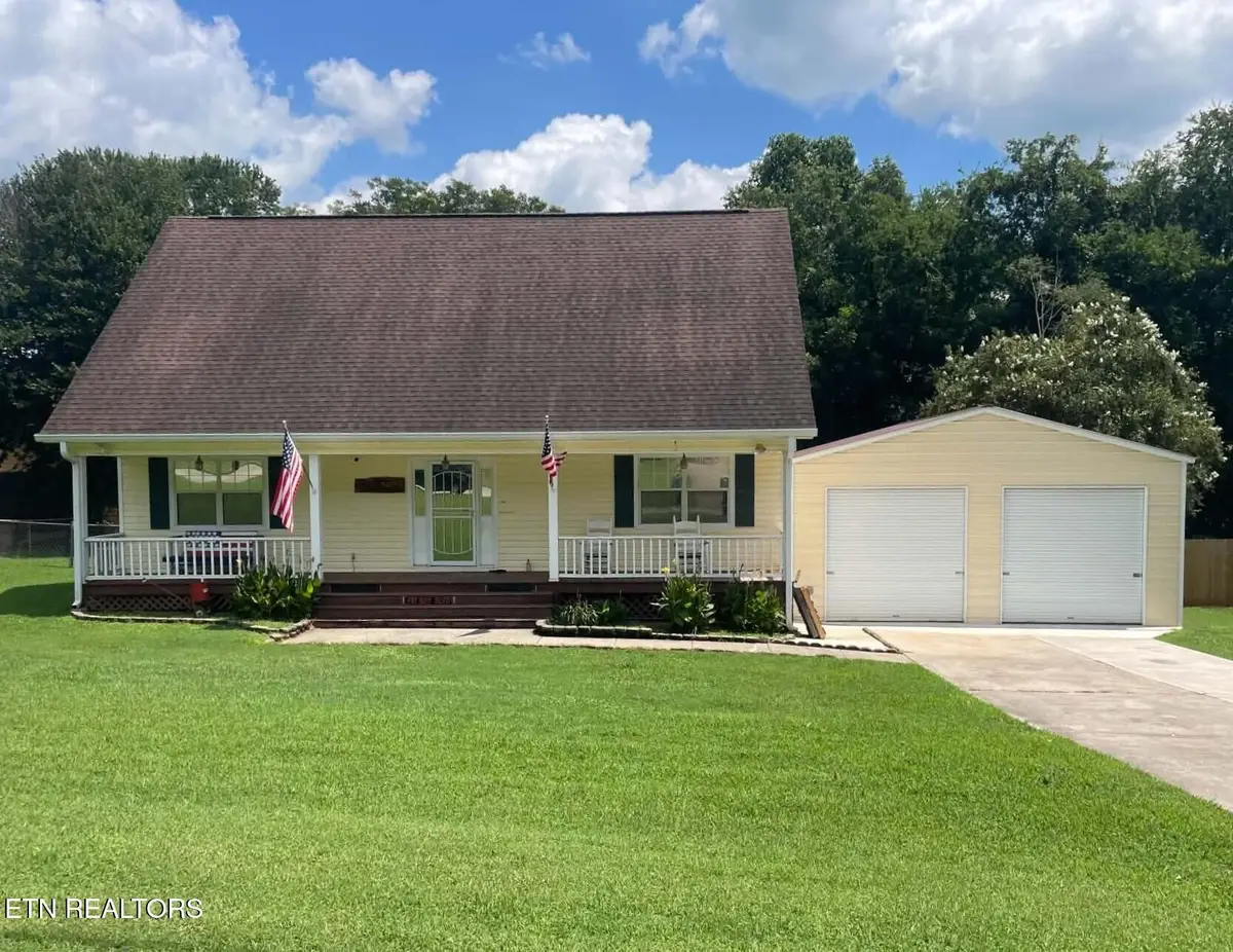 206 Heuer St, Sweetwater, TN 37874 - #1